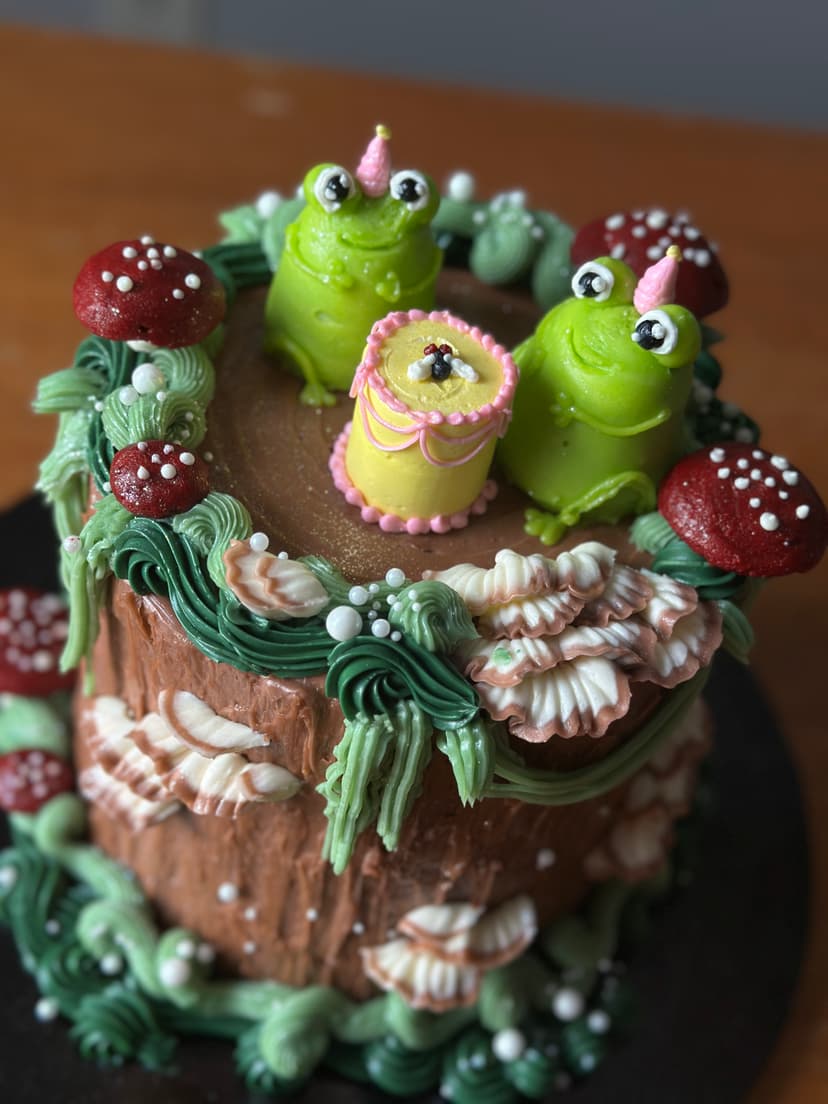 Frog on a log 